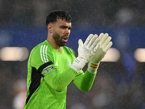 Arsenal đang đùa với lửa