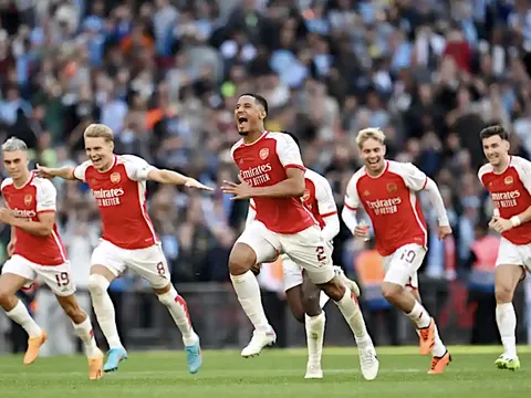 'Arsenal, Chelsea tạo nên cuộc đua tứ mã. M.U thì chưa thể'
