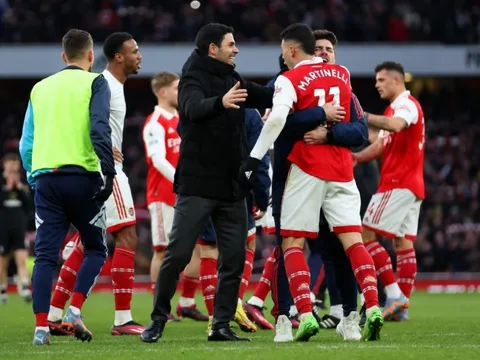 CHÍNH THỨC! Arsenal thoát án phạt
