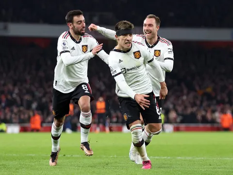 Lisandro Martinez: "Man Utd rất mạnh"