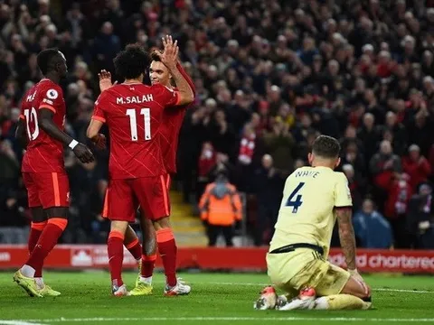 Arsenal nhận được gì sau thất bại nặng nề trước Liverpool?