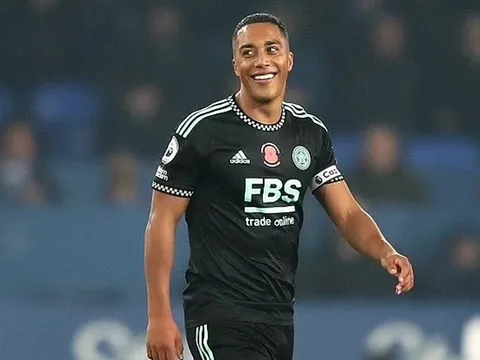 Arsenal nhận gáo nước lạnh ở thương vụ 0 đồng