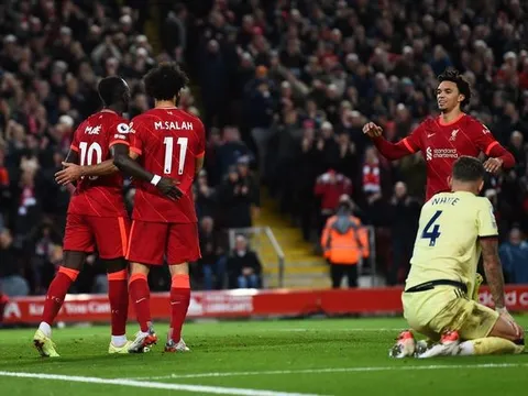 “Arsenal nhìn thấy những cái bóng áo đỏ ở khắp nơi”