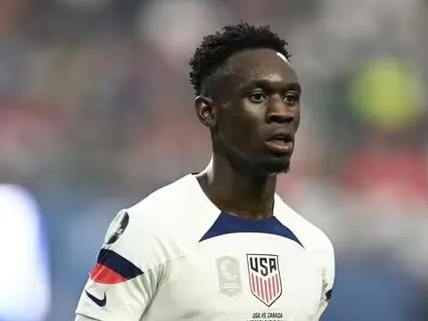 Arsenal ra giá hấp dẫn bán Balogun