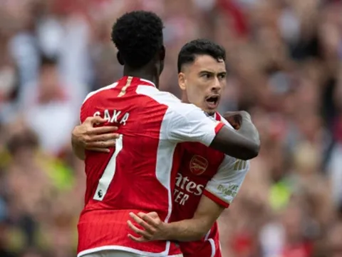 Arsenal sẽ bay cao nhờ đôi cánh trong mơ