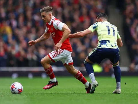 Arsenal thành công ngoài mong đợi với Trossard