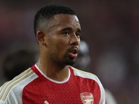 Arteta cần thay thế Jesus ngay trong tháng 1