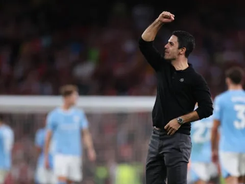 Cách Arteta 'out play' Pep