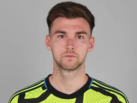 Arteta coi như tống khứ Tierney khỏi Arsenal