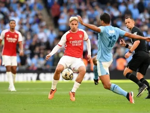 Arteta ra tuyên bố về Smith Rowe