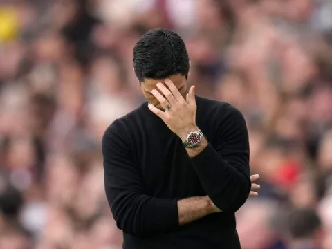 Arteta: 'Tôi xin lỗi, không thể chấp nhận được'