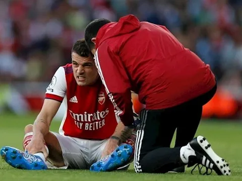 Arteta xác nhận, Xhaka có thể tránh khỏi cuộc phẫu thuật đầu gối