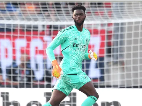 Cho mượn xuất sắc, thủ môn Arsenal được nhiều bên săn đón