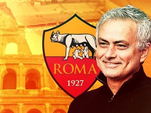 AS Roma của Jose Mourinho sẽ chiến đấu vì mục tiêu top 4