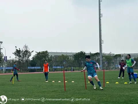 Tuyển nữ Việt Nam tích cực tập luyện chuẩn bị cho trận đấu thứ hai tại ASIAD 19