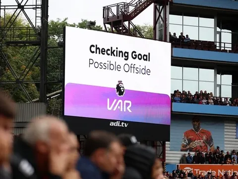 Giám đốc Ngoại hạng Anh thừa nhận VAR còn nhiều hạn chế