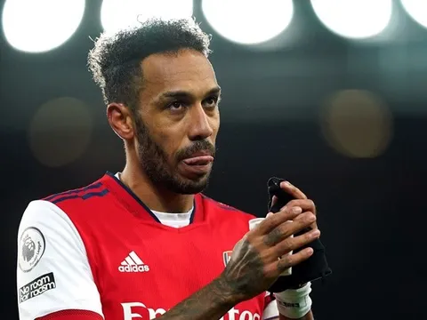 Aubameyang bị tước băng đội trưởng, Tuchel cảm thấy 1 điều