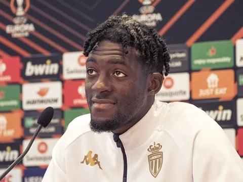 Romano: Man United đã nói chuyện với người đại diện cậu ấy