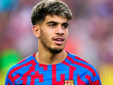 Aston Villa nhắm cựu cầu thủ Barcelona