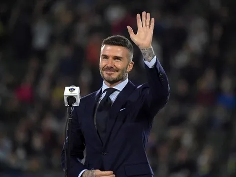 Nhà đầu tư nhờ Beckham trợ giúp trong việc mua lại MU