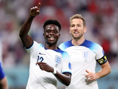 Bukayo Saka: Nước mắt EURO và nụ cười World Cup 2022
