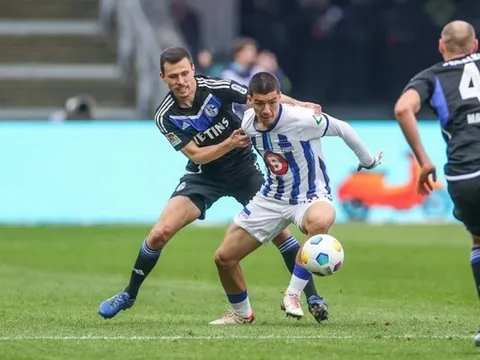 Thầy Park gây sốt cùng Jesse Lingard; Sao Việt kiều tỏa sáng trời Âu