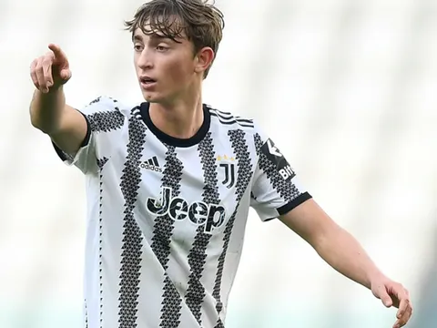 Bayern Munich đưa De Ligt 2.0 vào tầm ngắm