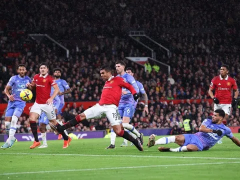 Ten Hag mang tới 3 bất ngờ lớn, M.U tiếp tục thắng hủy diệt