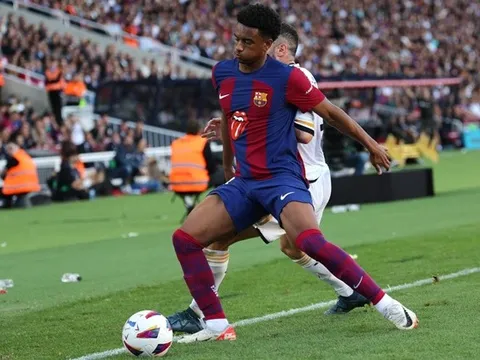 Sao trẻ Barcelona đứng sau Bellingham ở Golden Boy
