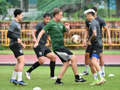 Báo Thái Lan khuyên HLV cất trụ cột cho trận chung kết