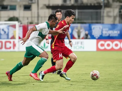 Báo Thái: 'Việt Nam đá dưới sức trước Indonesia"