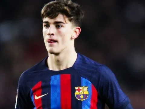 Barca có nguy cơ mất trắng Gavi