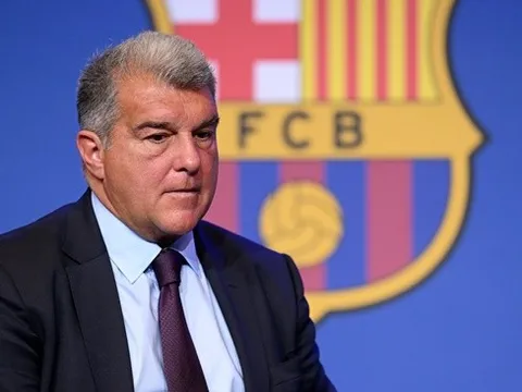 Barca đem thỏa thuận 40 triệu euro ra tòa