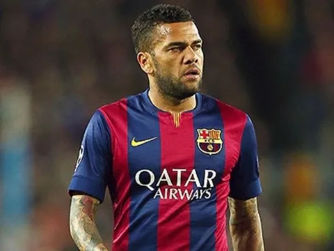 Barca hồi âm thành ý của Alves