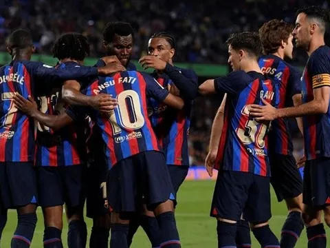 Barca hơn Real 11 điểm khi La Liga còn 6 vòng