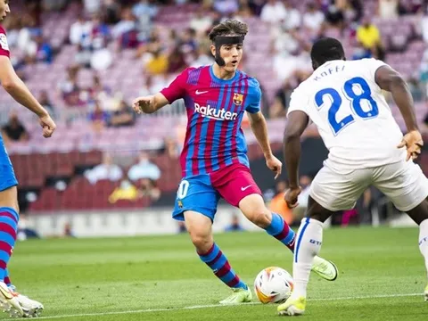 Barca lên kế hoạch giữ chân Gavi