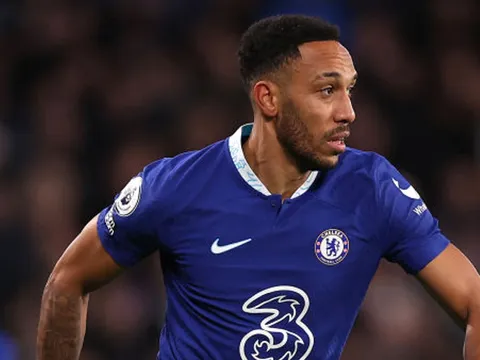 Barca, Milan và Atletico tranh mua sao Chelsea