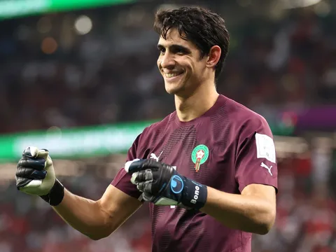 Barca muốn chiêu mộ "người thay thế De Gea" của Man Utd