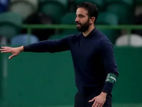 Barca xác định ứng viên hàng đầu thay Xavi