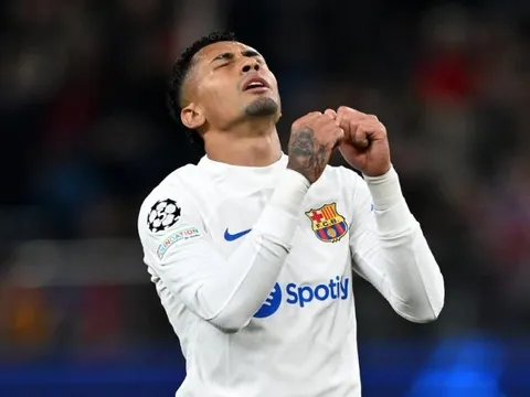 Barcelona chốt giá bán Raphinha