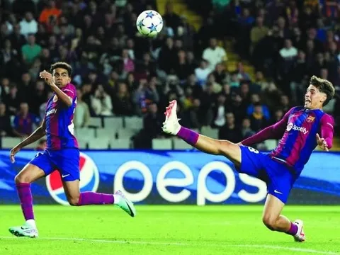 Barcelona có một Grealish mới trong đội hình