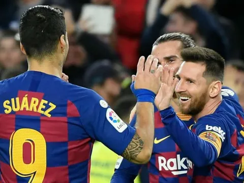 Barcelona đang quá lợi hại!