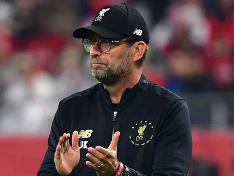 Bất bại như Arsenal, Liverpool có làm được?