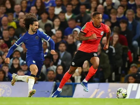 Bất ngờ Marc Cucurella
