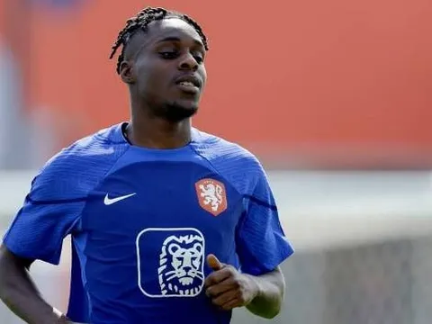 Bayer Leverkusen phản ứng khi M.U săn đón Jeremie Frimpong