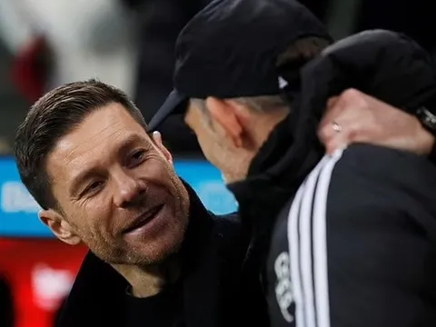 Bayern hay Liverpool? Nagelsmann vừa cho Alonso gợi ý đắt giá