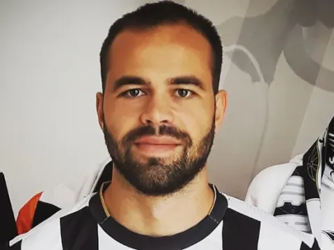 Xác nhận thái độ của M.U với Betinho