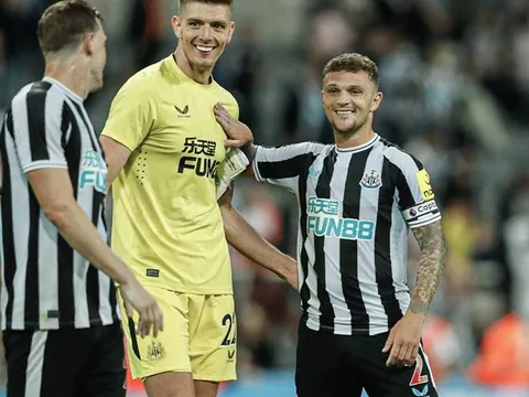 Bệ phóng 65 triệu thiết lập trật tự mới cho top 4 Premier League