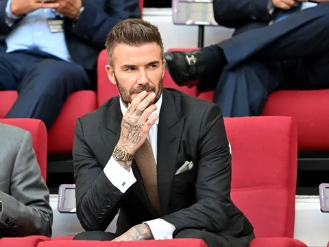 Beckham và dàn khách VIP trong trận thắng 6-2 của tuyển Anh