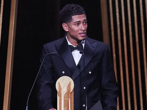 Bellingham nhắc đến Real và ĐT Anh sau khi thắng Kopa Trophy